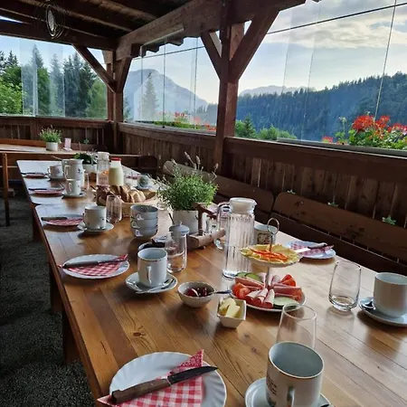 Zauneralm * Aich